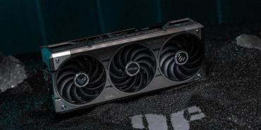 DLSS 4.5黑科技降临 华硕 TX GeForce RTX 50系列显卡性能巅峰